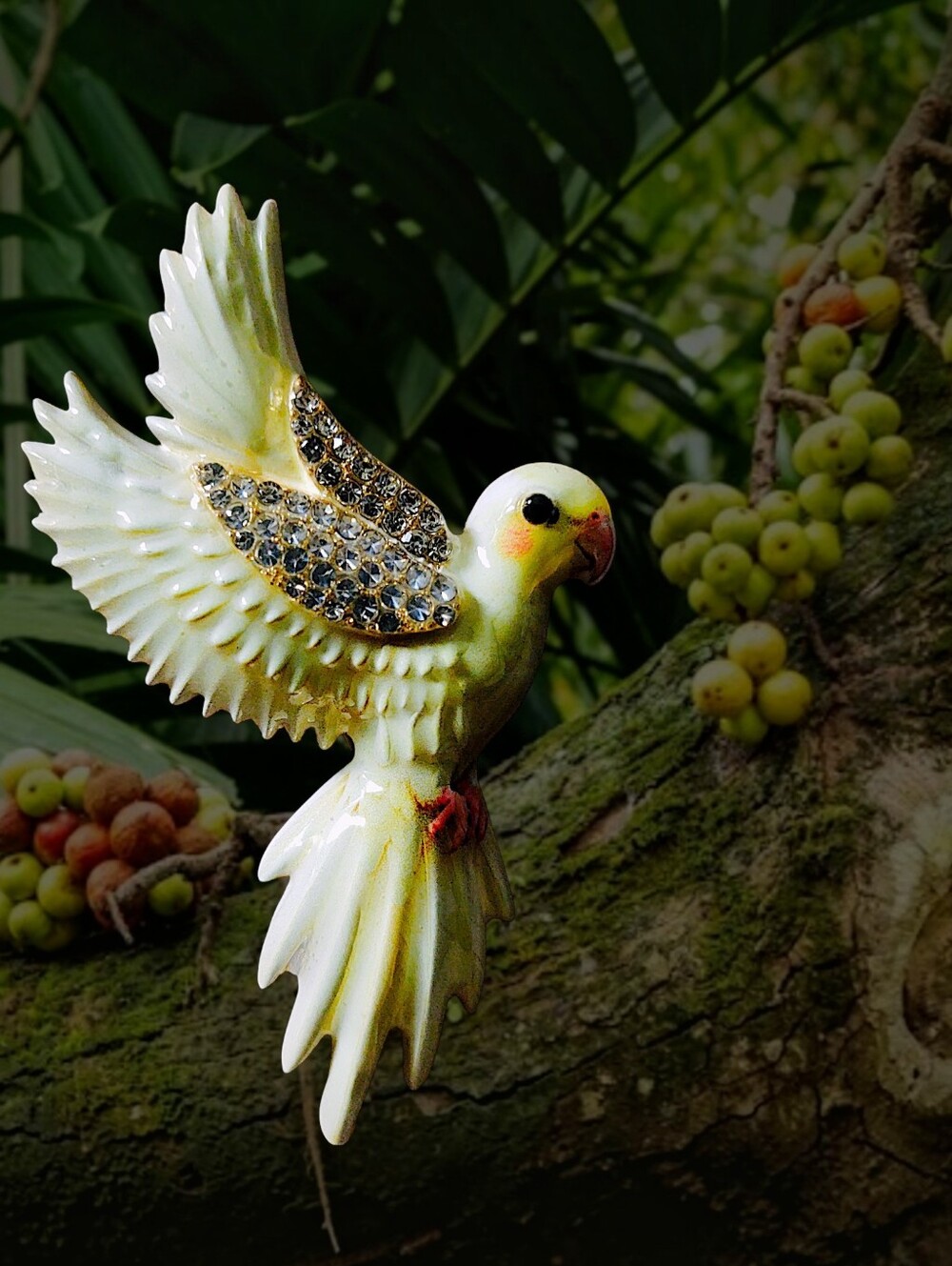 Pastel Yellow Parrot Brooch